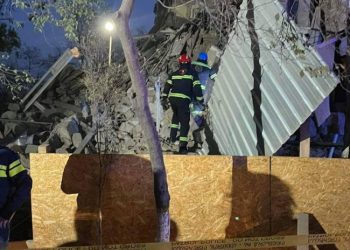 რუსთავში საცხოვრებელი კორპუსი ჩამოინგრა – დაშავებულია ორი ადამიანი