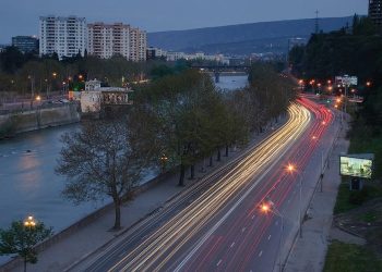 მტკვრის მარჯვენა სანაპიროსა და გაგარინის ქუჩის ნაწილზე ტრანსპორტის მოძრაობა შეიზღუდება