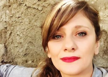 “6 წელი ოთარი ბაბუ ასათიანზე გამოკეტეს, 48 კილოს იწონიდა და გამომძიებელმა “ეს სუფთა სიმულაციააო” – რას წერს ოთარ ლაზიშვილის შვილიშვილი