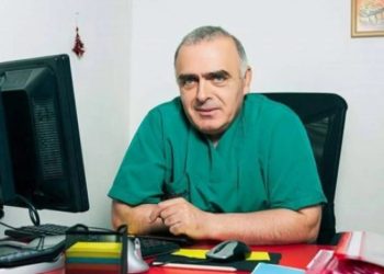 სააკაშვილის შეწყალება პრეზიდენტზე საზოგადოების ზეწოლით უნდა მოხდეს – ვაჟა გაფრინდაშვილი