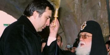 ,, ნეტა რა მოწოდება უნდა გაეკეთებინა, არ შეეგუო გარემოს და კედელს თავი ურტყიო?” – ამირან სალუქვაძე