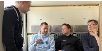 “ამაყი უკრაინის გულში ჩავდივართ” – ვარშავის, ბრატისლავის, ბუდაპეშტის და პრაღის მერები კიევში მიდიან