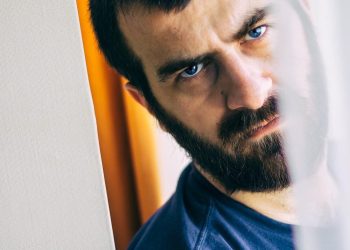 ,, თეოლოგიურად ყველაზე “სწორ” შობას გილოცავთ” – ცვატა ბერძენიშვილი