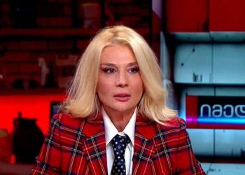 ,, შემოვარდა კაბინეტში ეს ქალბატონი კივილით…ვერ მოვითმინე და [ვუთხარი], რომ ეს „ენკავედეს“ ბოლშევიკური ტონი დაეწია და დაეტოვებინა ჩემი კაბინეტი“ – ნინო ნადირაძე