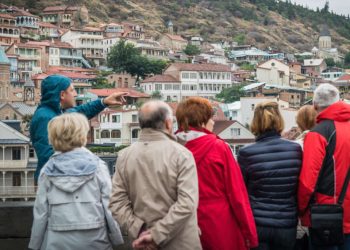 რუსებს და არაბებს საქართველოში ტურისტული ბიზნესი „ხელში აქვთ ჩაგდებული“ – კომპანიები