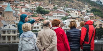 რუსებს და არაბებს საქართველოში ტურისტული ბიზნესი „ხელში აქვთ ჩაგდებული“ – კომპანიები