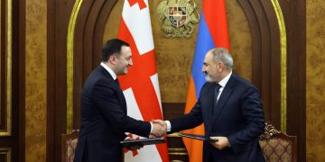 მოქალაქეები საქართველო-სომხეთის საზღვარს ბიომეტრიული პირადობის მოწმობებით გადაკვეთენ