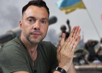 რადას დეპუტატები არესტოვიჩის გადაყენების მოთხოვნით ხელმოწერებს აგროვებენ