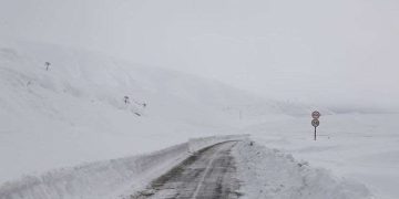 რა ხდება გზებზე? – გუდური-კობის მონაკვეთზე მისაბმელიანი და ნახევრადმისაბმელიანი ავტოტრანსპორტით მოძრაობა აკრძალულია