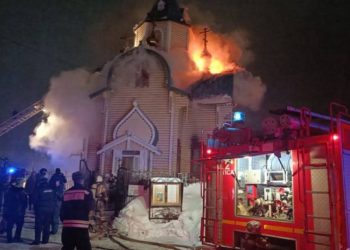 რუსეთში კიროვის ფეოდოროვსკის ეკლესია დაიწვა