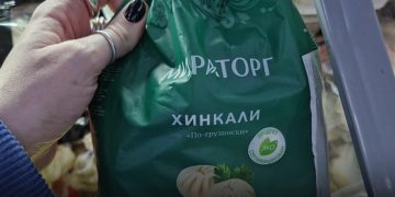 “ყოჩაღ, ფრესკო – ახლა რუსეთში დამზადებული ქართული საჭმელი ჭამეთ, აბა თქვენ იცით” – კალატოზიშვილი