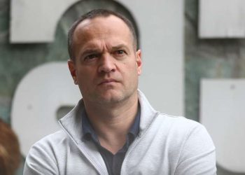 ლევან ხაბეიშვილი პირველივე ტურში ძალიან დამაჯერებელი უპირატესობით გაიმარჯვებს – პეტრე ცისკარიშვილი