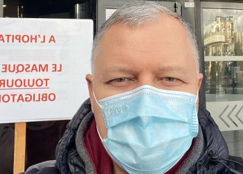 “მოიმარაგეთ პირბადეები და სიცხის დამწევები… ჩინეთში უკვე უკვე 900 მილიონი ადამიანია დაინფიცირებული!” – ფხაკაძე