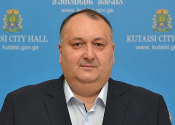 “ალოოო, ალოოოო!!! ქუთაისის მერია, დაიყინა უსახურავოდ და უგაზოდ ინვალიდები და მოხუცები” – წერილი ქუთაისის მერიას