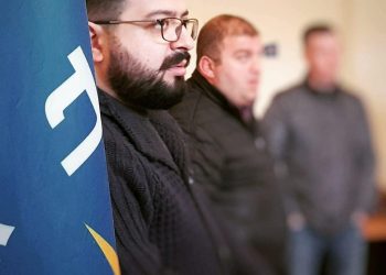 „ბლუკუნა ვანოს დამსახურებული პანჩურები ამოარტყეს…დადასტურდა შავნოდარას რუსეთუმე მრუშობა“ – დიტო სამხარაძე