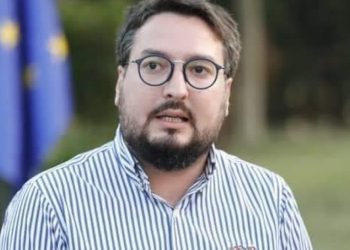 „ასე თუ გაგრძელდა, მომავალ წელს ბინის ყიდვა ან ქირაობა თუ დაგჭირდებათ, მხოლოდ რუსეთის მოქალაქეებთან გექნებათ საქმე“ – თაზო დათუნაშვილი