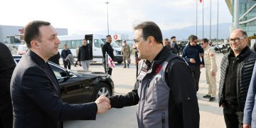 ვინ გამოაცილა საქართველოს პრემიერი თურქეთის აეროპორტიდან?