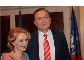 “მე ვიყავ შენი მზისფერი ცოლი, შენ იყავ ჩემი ურყევი ზღუდე!”– ბელა ალანია მეუღლეს