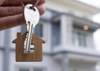 დევნილ ოჯახებს თბილისში ოთხოთახიანი ბინები გადაეცათ