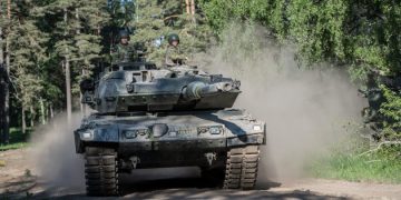 შვედეთი უკრაინას Leopard-ის ტიპის ტანკები გადასცემს