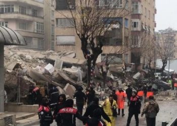 თურქეთში მიწისძვრიდან 119 საათის შემდეგ, ნანგრევებიდან გადარჩენილი 16 წლის ბიჭი ამოიყვანეს