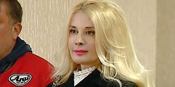 “შავ პურზე წასმული გაჭყლეტილი ნიორი და სოკოს შილაფლავი მოაქვთ სააკაშვილთან, ეს რაში წერია?” – ნადირაძე