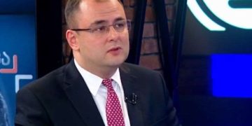 „რატი ბრეგაძე ამ თემაზე თურმე ძალიან ნერვიულობს, რადგან დიდი დრო არ არის დარჩენილი, როცა ივანიშვილი თითს დაუქნევს“