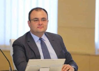 „რატი ბრეგაძე ამ თემაზე თურმე ძალიან ნერვიულობს, რადგან დიდი დრო არ არის დარჩენილი, როცა ივანიშვილი თითს დაუქნევს“
