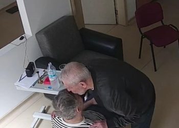 „ბუბა, მიყვარხარ და მაკლიხარ (იმედია იმქვეყნად ინტერნეტი კარგად მუშაობს)“- სააკაშვილი