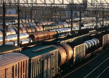 ვაგონიდან საწვავის ქურდობის ბრალდებით 8 პირი დააკავეს – მათ შორის 2 პოლიციის თანამშრომელია