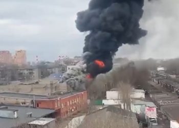 მოსკოვში, ერთ-ერთი პროპაგანდისტული ტელევიზიის ოფისი იწვის