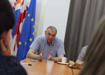 „განცხადება ერთია და ამ განცხადების პროცედურული და აღსრულებითი ნაწილიც არაა წვრილმანი. ეშმაკი დეტალებში იმალება“ – დავით ზურაბიშვილი