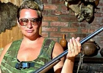 “თქვენი ფარჩაკი დედაც! სათითაოდ მოგივლით!” – მოროშკინა