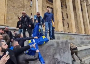 ,,რა კარგები იყვნენ, რა ლაღები… არავითარი ტატუები,სულ ნაკოლკები..“ – ეკა ხერხეულიძე