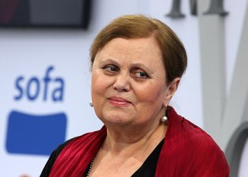 „საქართველოს ხელისუფლებას!… შეჩერდით! წინ მართლა უფსკრულია!“ – ნაირა გელაშვილი