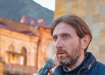 “გააღეთ პირი და სთქვით: “ააა!” – ტომარაძე