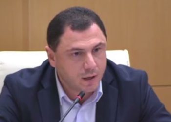 “ბავშვს უნდა ჰყავდეს მეთვალყურე”; “სწავლობდა აშშ-ში, გერმანიაში” – ვინ დაინიშნა განათლების მინისტრად?