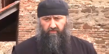 “ივერი მელაშვილი ფენომენალური მსახიობობით გამოირჩევა, მართალი კაცი თავს არ ხრის” – არქიმანდრიტი კირიონი