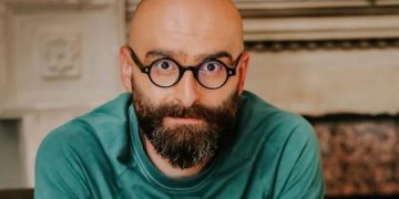 „გამარჯობა არ უთხრათ, შეარცხვინეთ, ქართულ სუფრაზე თუ მათთან ერთად მოხვდებით, ადექით და დატოვეთ იქაურობა“ – რას წერს დათო გორგილაძე?