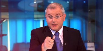 „ვინმე გივარდებოდეთ ოფისებში?!?!??! ისემც თქვენი ყველა ჯერზე და ყველა მთავრობაში დედას შევე@ი!!!!“ – გიორგი ისაკაძე