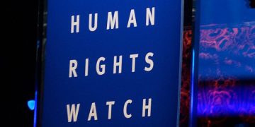 HWR: საქართველოს პარლამენტმა მტკიცედ უნდა უარყოს ორივე კანონპროექტი