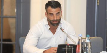 “დატოვოს დავით კაჭარავამ რაგბის კავშირის  თავმჯდომარის პოსტი” – პეტიცია