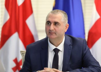 “აკრძალულ პირთა სიაში 1 457 526  ადამიანია” – ფინანსთა მინისტრი შემოსავლების სამსახურის მონაცემთა ბაზაზე