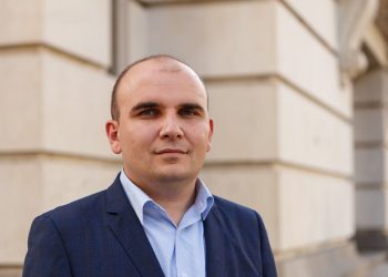 “სოლიდარობა ქართველ ხალხს, ხალხმა თქვა: მომავალი ეკუთვნის ევროკავშირს და არა კრემლის  კლანჭებს” – ილჰან კიუჩუკი