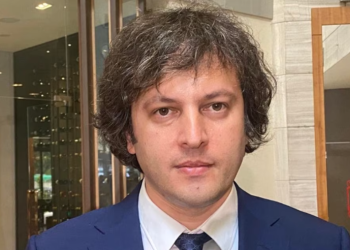 რუსეთთან ფრენების აღდგენას კონსულტაციები არ სჭირდება – კობახიძე