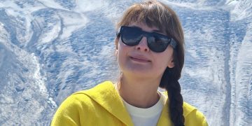 “არ ჩახვიდეთ ეზოში, არ ითამაშოთ ბატუტზე, იცხოვრეთ ისე, თითქოს არ არსებობთ და როგორც კი თვრამეტი წლის გახდებით, გაიქეცით ქვეყნიდან” – ლელა ბიბილაშვილი