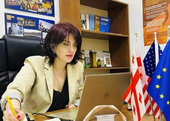 “ბავშვი მოკლეს შუა პეტრიწზე! ეს ადგილი, სადაც საფეხმავლო ბილიკია, არის ჯურღმული!” – ნათია ღვინიაშვილი