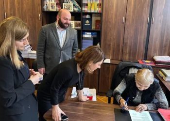 ოპოზიციის ნაწილმა “რუსეთის ფედერაციის გავლენისგან დაცვის შესახებ“ კანონპროექტი დაარეგისტრა