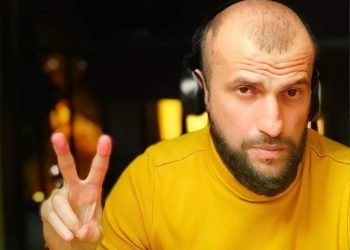 “გააუუქმეთ ვიზები ყველა ქოც პარლამენტარს, მათ თანამშრომლებს და მათ ოჯახის წევრებს!” – რამაზ სამხარაძე აშშ–ის საელჩოს