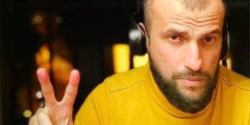 “გააუუქმეთ ვიზები ყველა ქოც პარლამენტარს, მათ თანამშრომლებს და მათ ოჯახის წევრებს!” – რამაზ სამხარაძე აშშ–ის საელჩოს